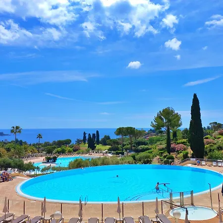 Cap Estérel- T2 Vue Mer- Proche Piscine, Padel Et Golf